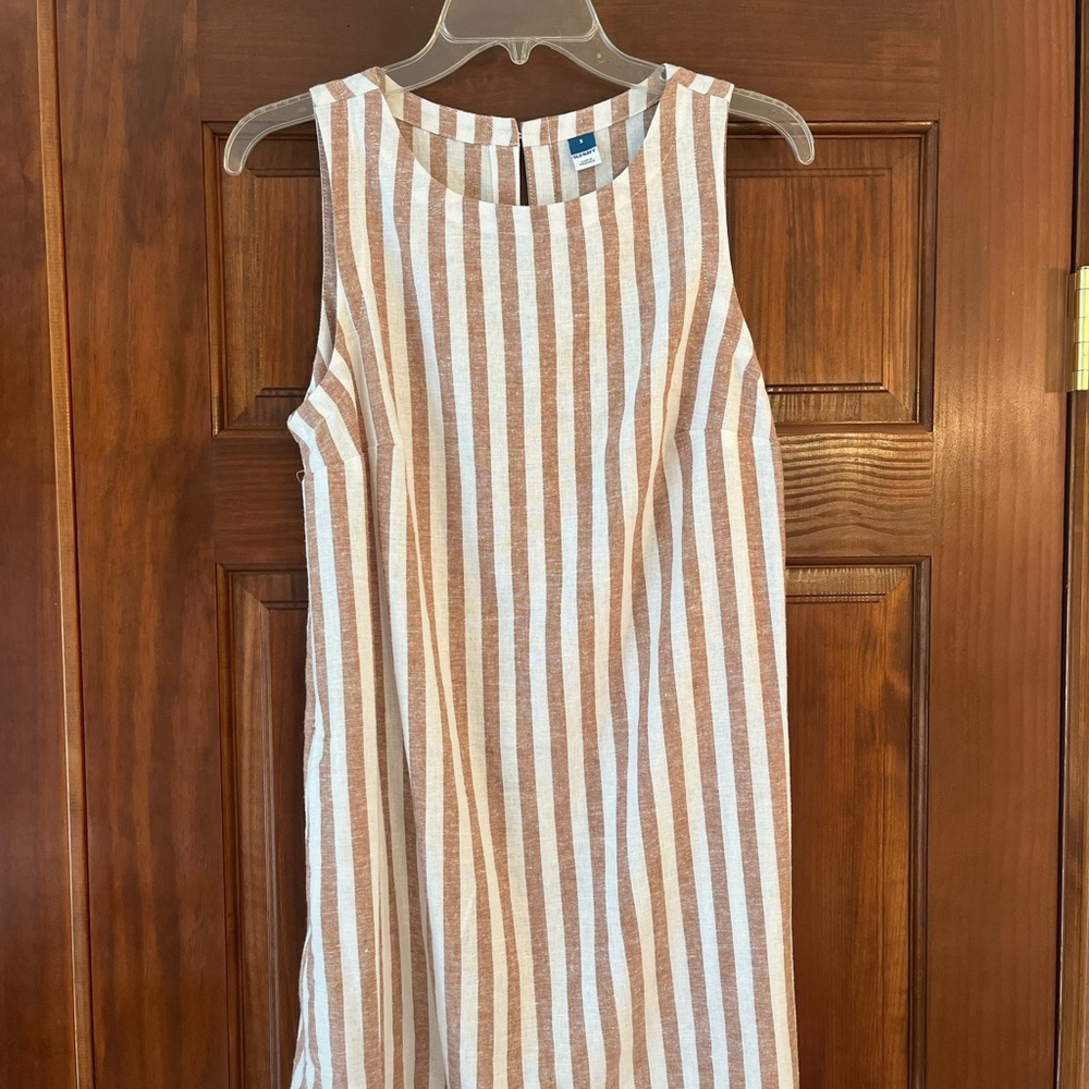 Old Navy Striped Sleeveless Dress